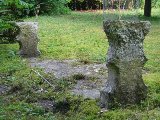 BROWNSEA ISLAND - Stone Memorial Seat